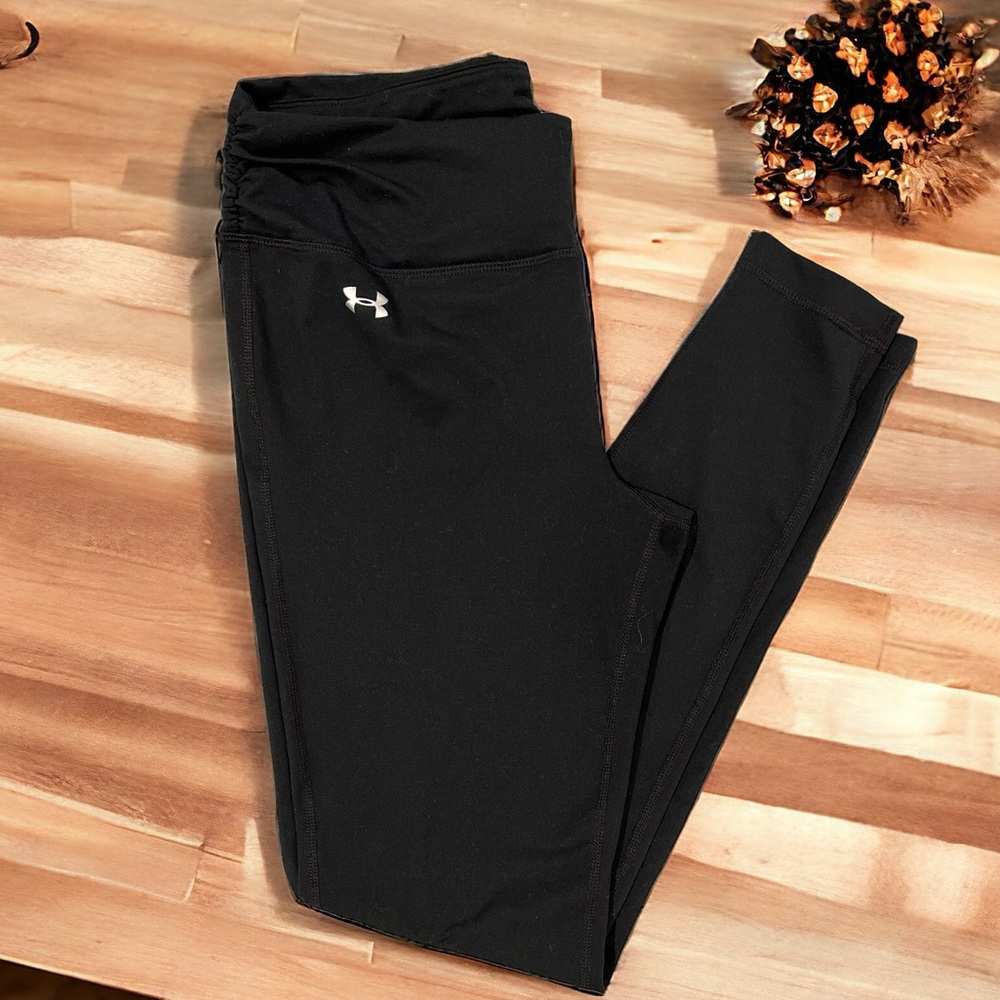 Under‎ armor women’s heat gear leggings size medium